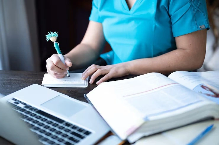 How Can Students Improve Their Nursing Assignment Grades?
