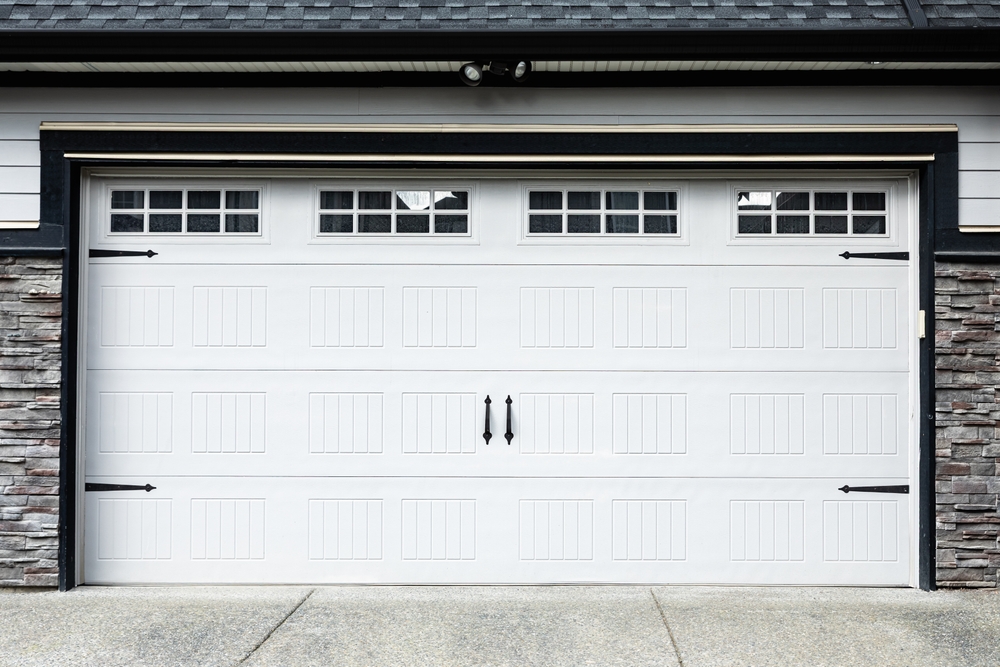 Residential Garage Door Repair in Dubai