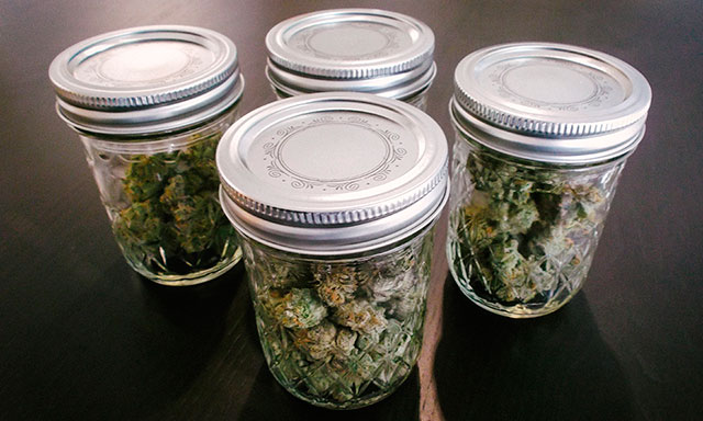 custom cannabis jars